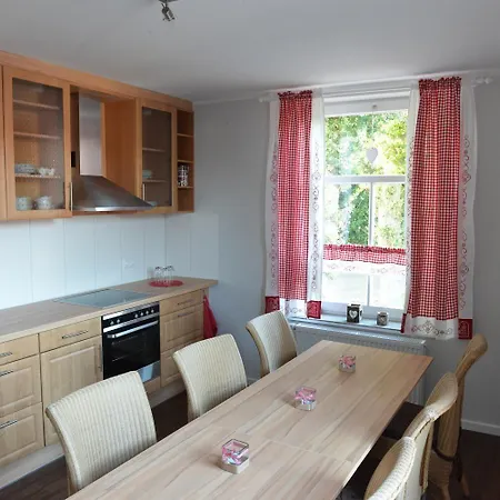 Πανσιόν Gaestehaus Thuine